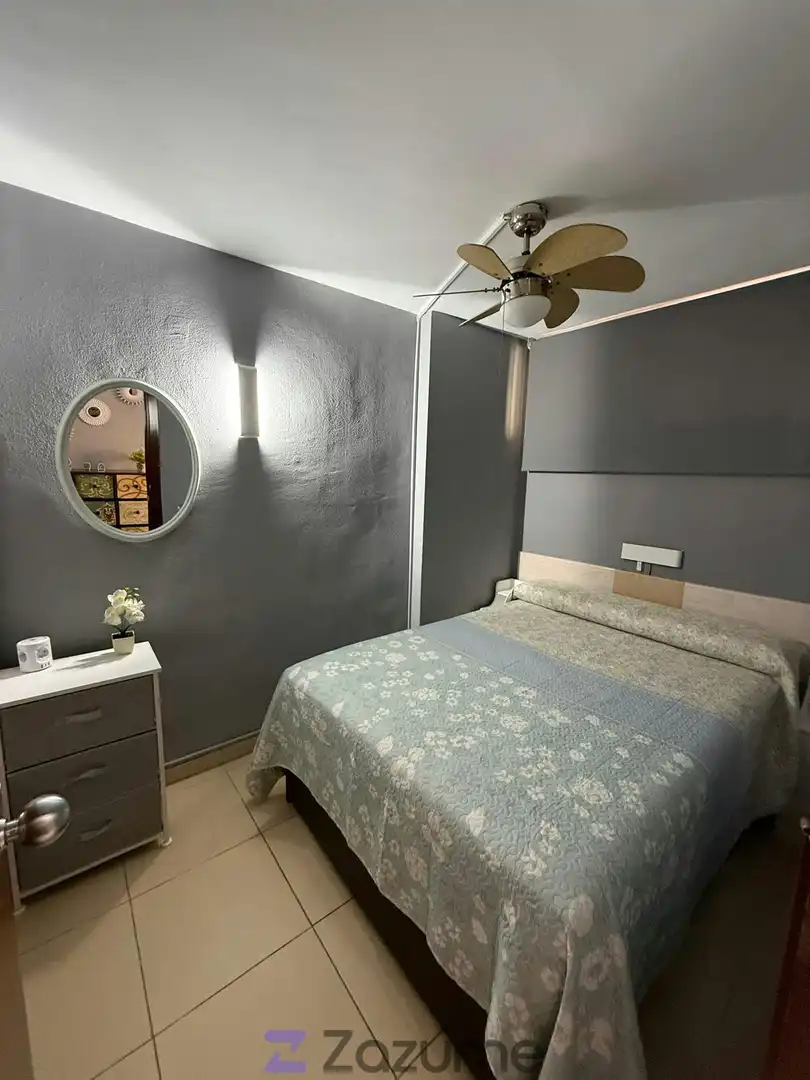 Bedroom of Flat for rent in Benidorm  with Swimming Pool, Furnished and Washing machine