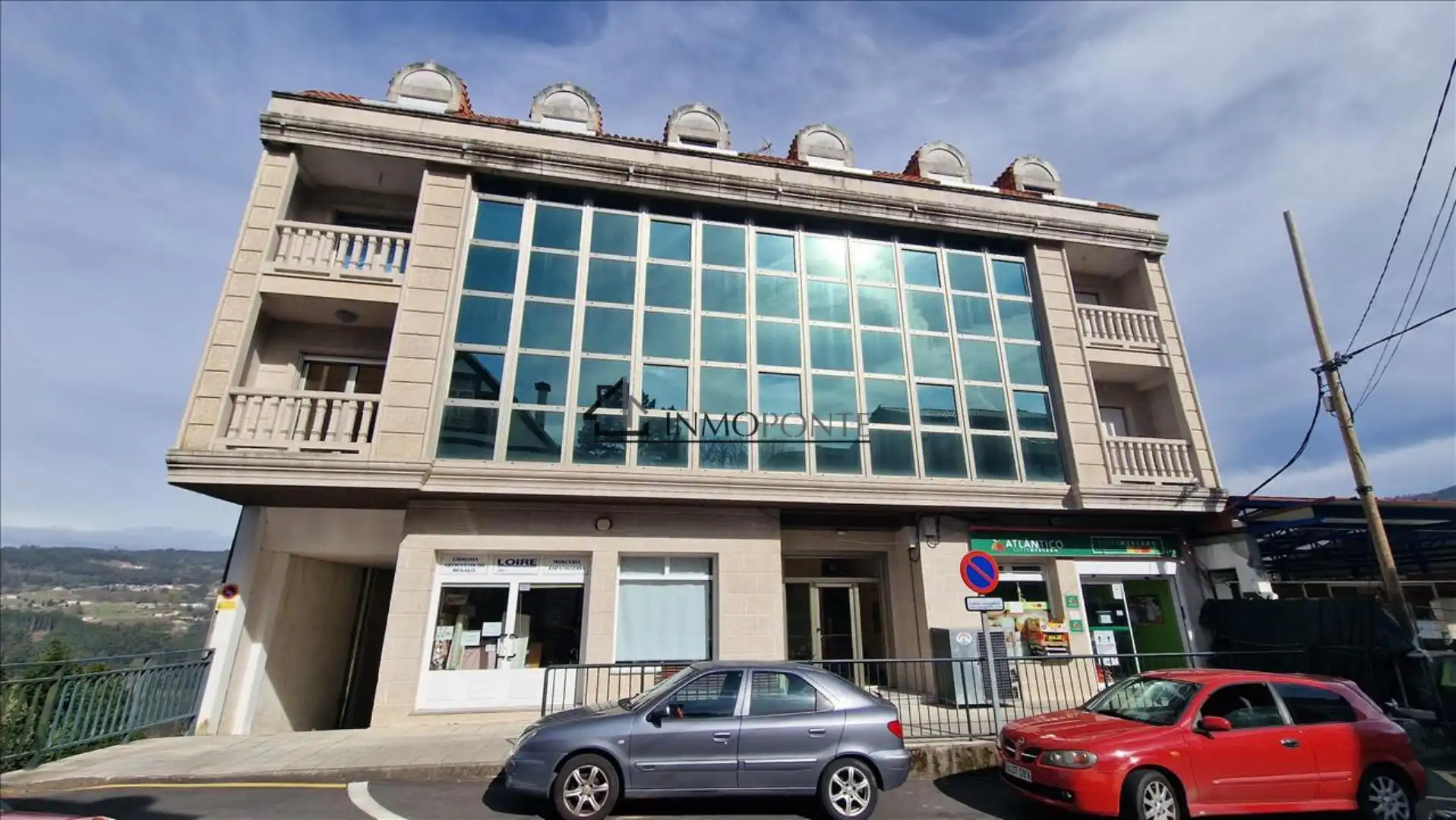 Exterior view of Buildings for sale in Crecente