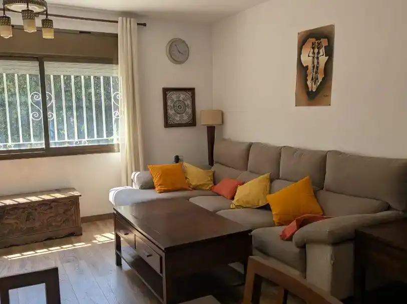 Sala d'estar de Casa o xalet en venda en La Roca del Vallès amb Jardí privat i Traster