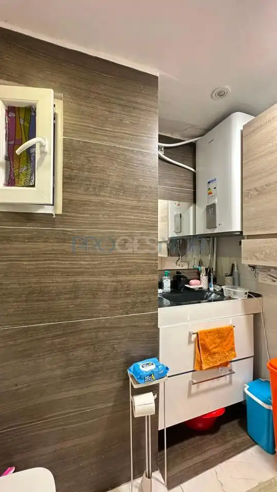 Küche von Wohnung zum Verkauf in León Capital  mit Heizung, Terrasse und Möbliert