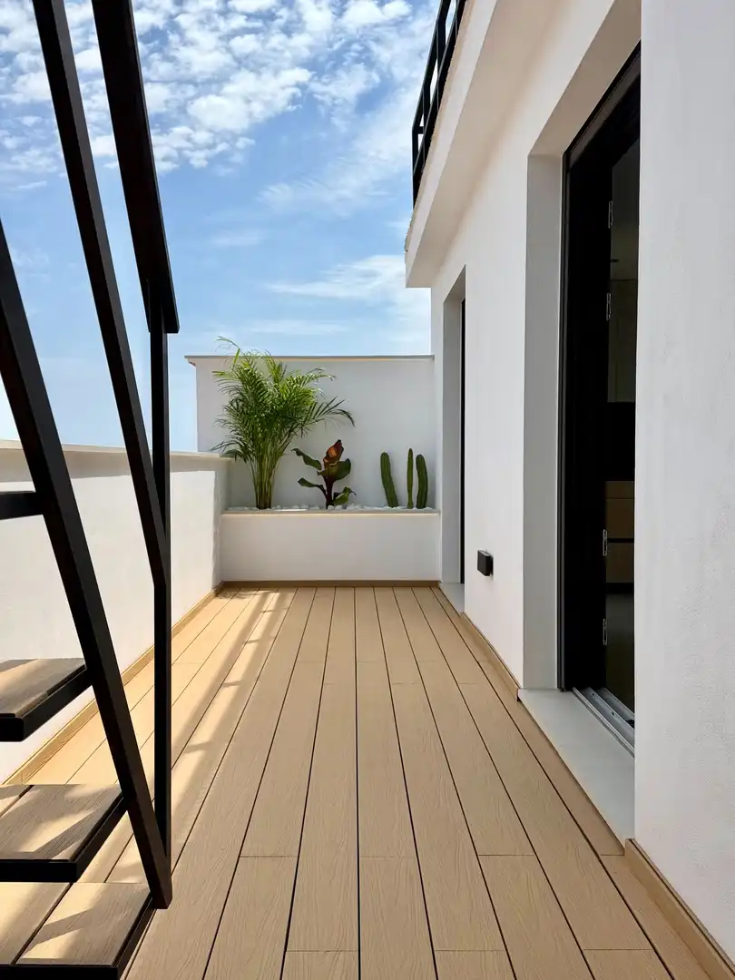 Terraza de Ático en venta en Málaga con Aire acondicionado, Calefacción y Jardín privado