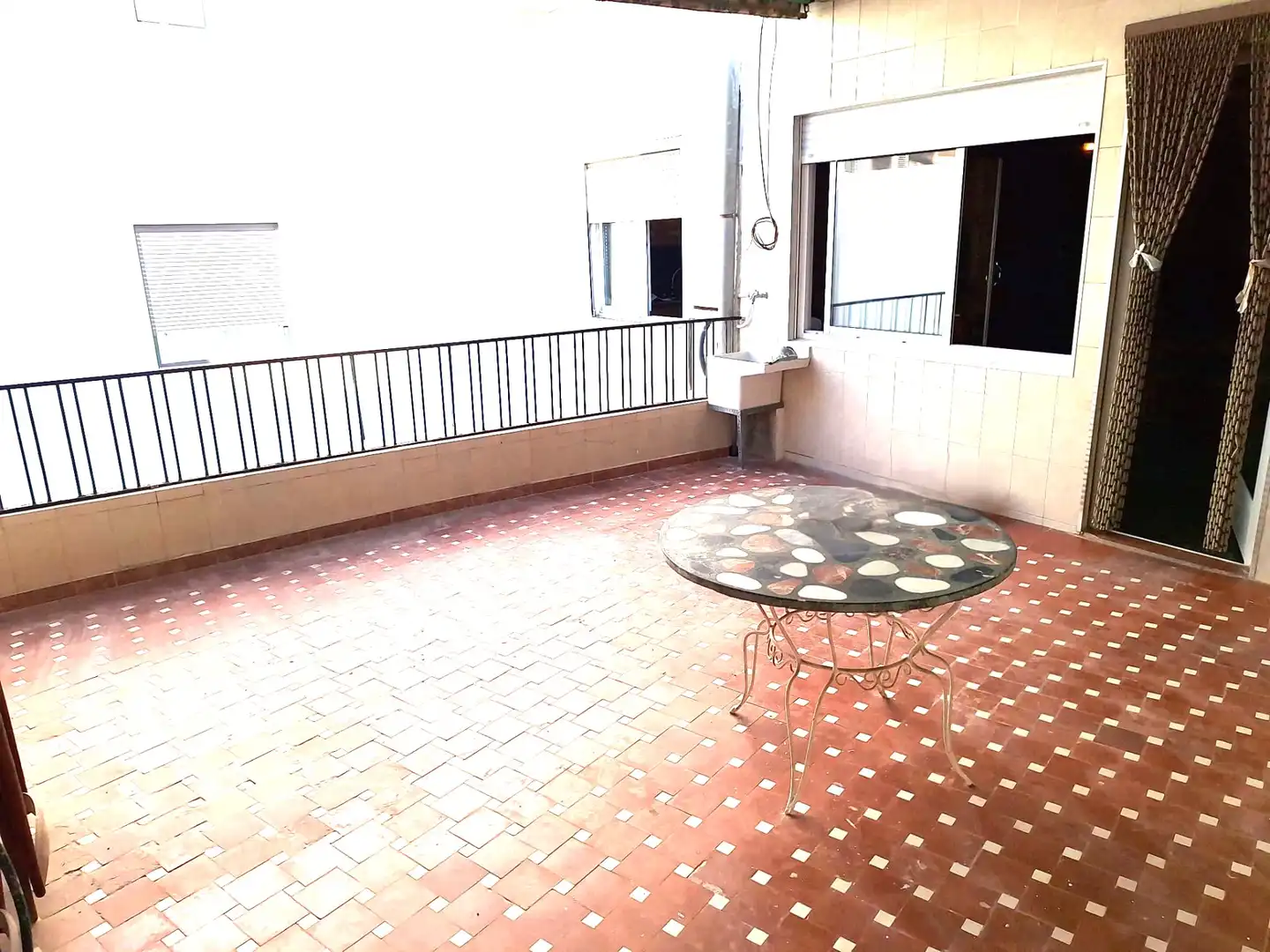 Terrassa de Pis per a compartir en San Vicente del Raspeig / Sant Vicent del Raspeig amb Terrassa, Moblat i Forn