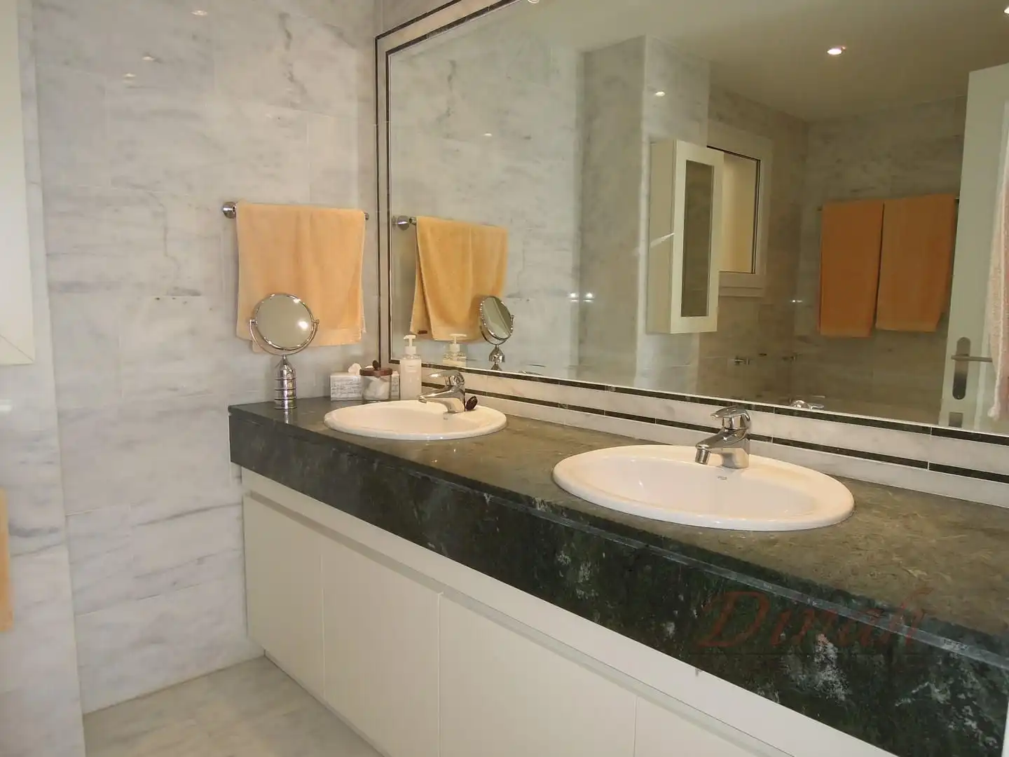 Badezimmer von Wohnungen zur Miete in Altea mit Klimaanlage, Heizung und Möbliert