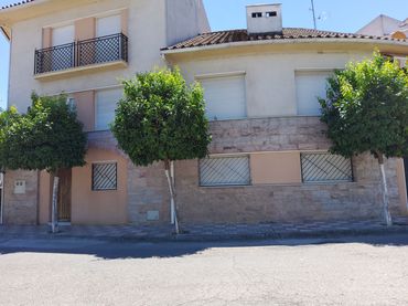 Haus mit Garten zum Verkauf in El Carpio