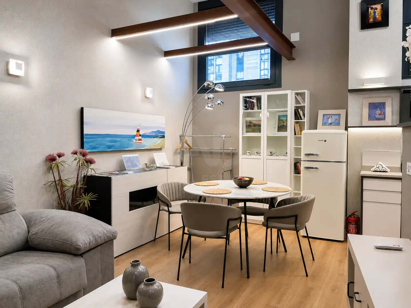 Sala d'estar de Pis en venda en Burgos amb Aire condicionat i Calefacció