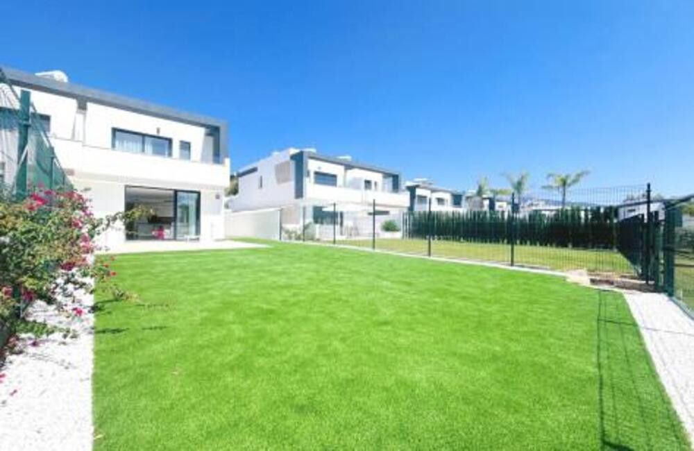 Casa adosada de lloguer a Sotoserena