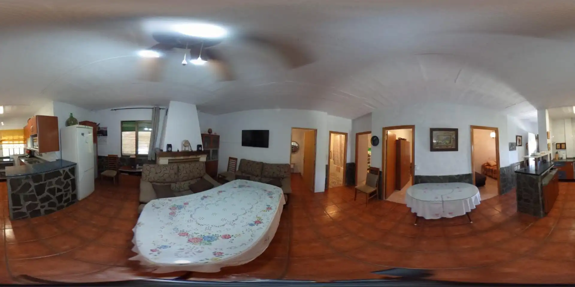 Sala d'estar de Casa o xalet en venda en Cogollos de la Vega amb Piscina