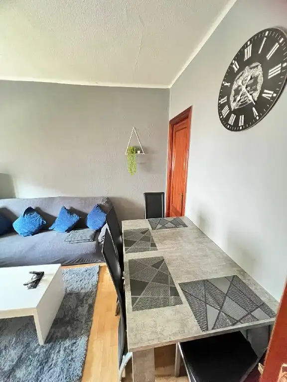Sala de estar de Piso en venta en  Logroño con Calefacción, Parquet y Terraza