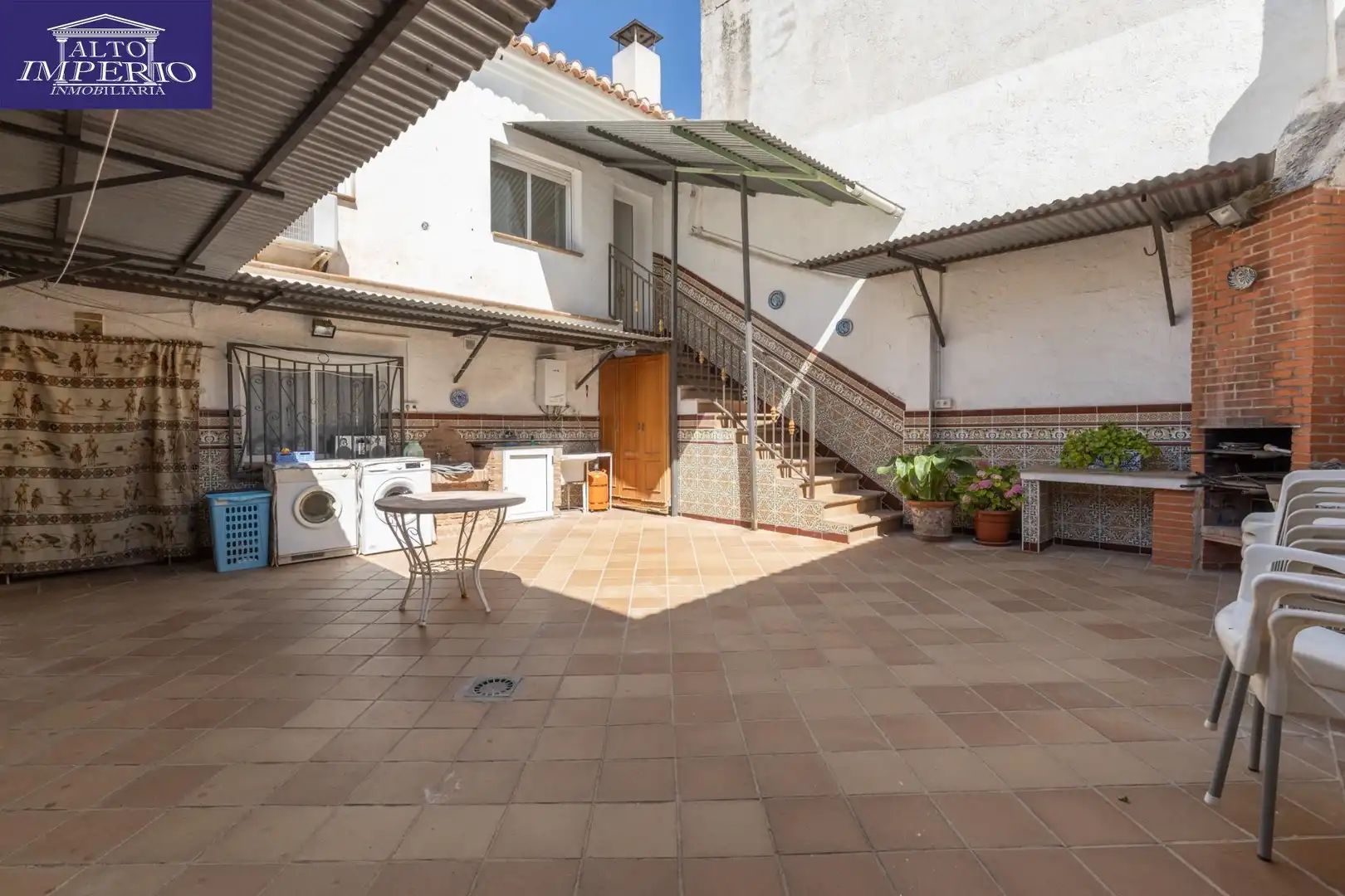 Terrassa de Casa o xalet en venda en La Zubia amb Terrassa