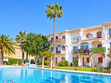 Apartment mit Pool zum Verkauf in Las Marinas / Les Marines