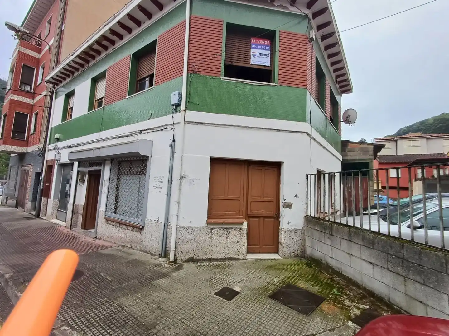 Vista exterior de Casa o chalet en venta en Mieres (Asturias) con Trastero y Piscina