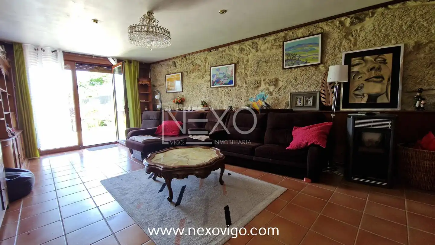 Wohnzimmer von Haus oder Chalet zum Verkauf in Mondariz mit Heizung, Privatgarten und Terrasse