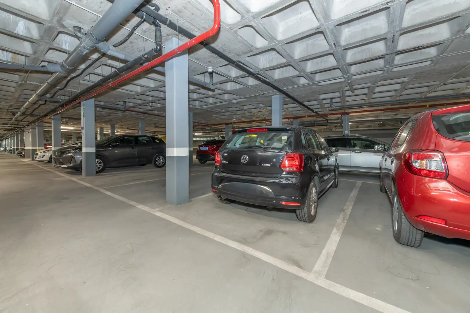 Parking of Flat for sale in Tres Cantos  with Air Conditioner, Heating and Terrace