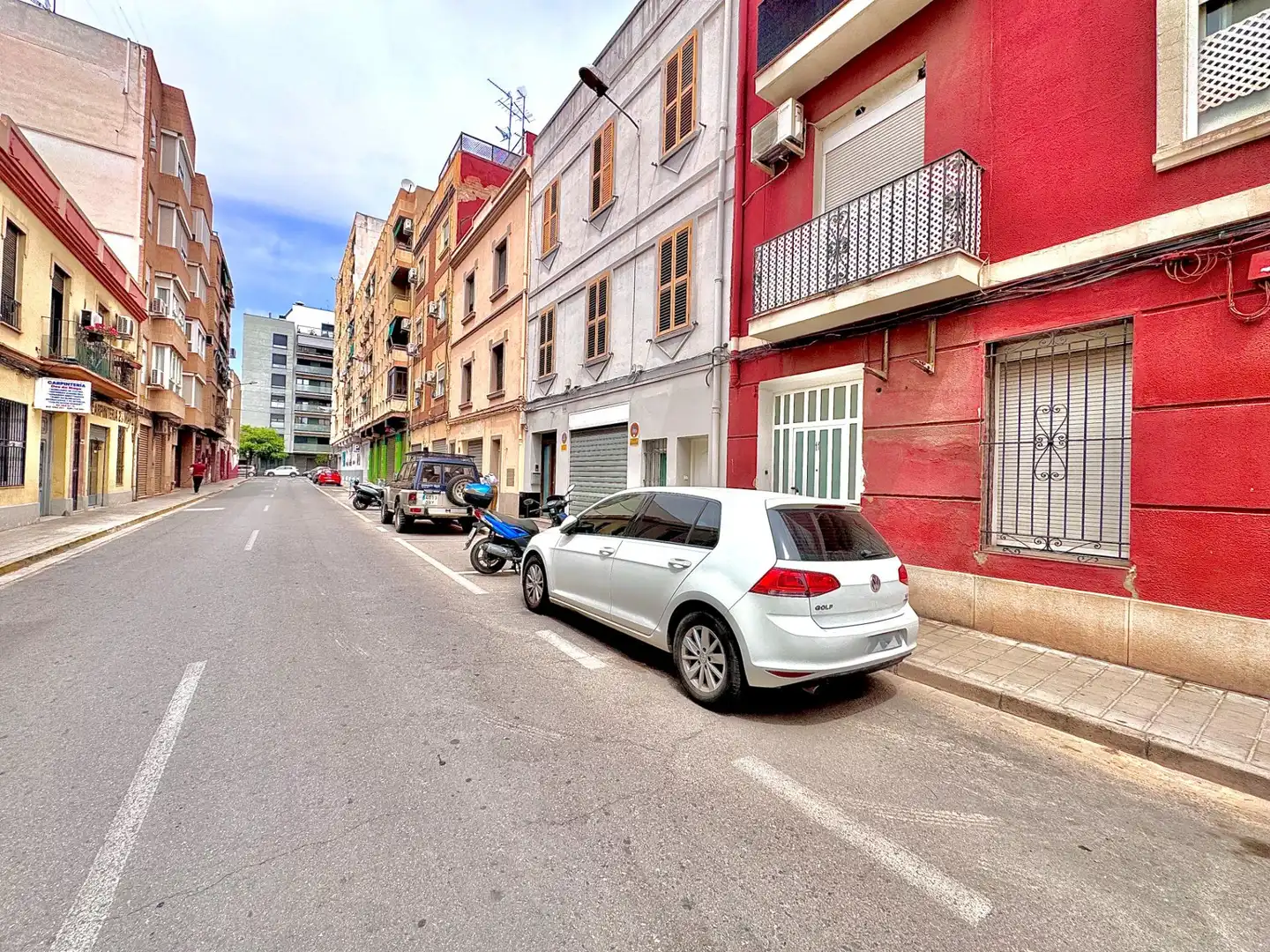 Exterior view of Ground floor for sale in Mislata  with Terrace and Alarm