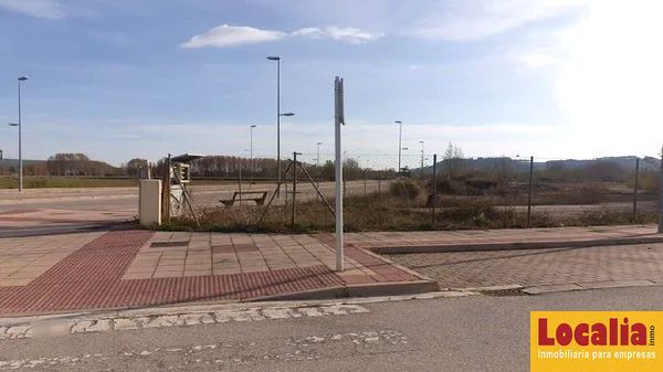 Residential zum verkauf in Villalbilla de Burgos