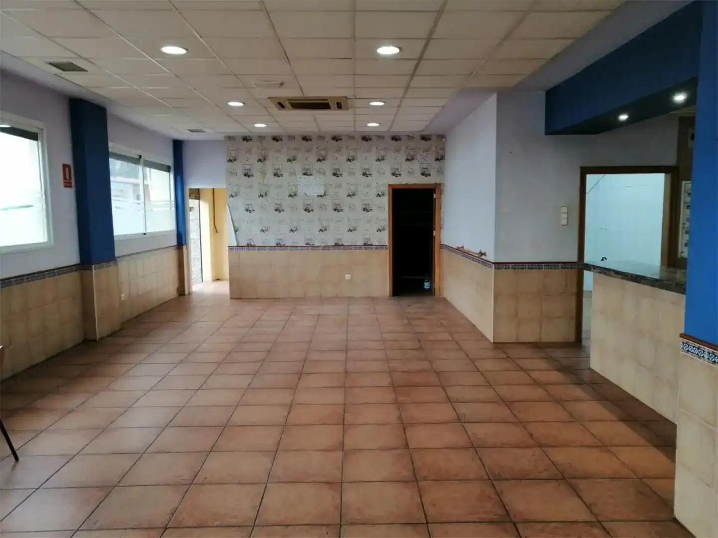 Local de lloguer en Benifaió