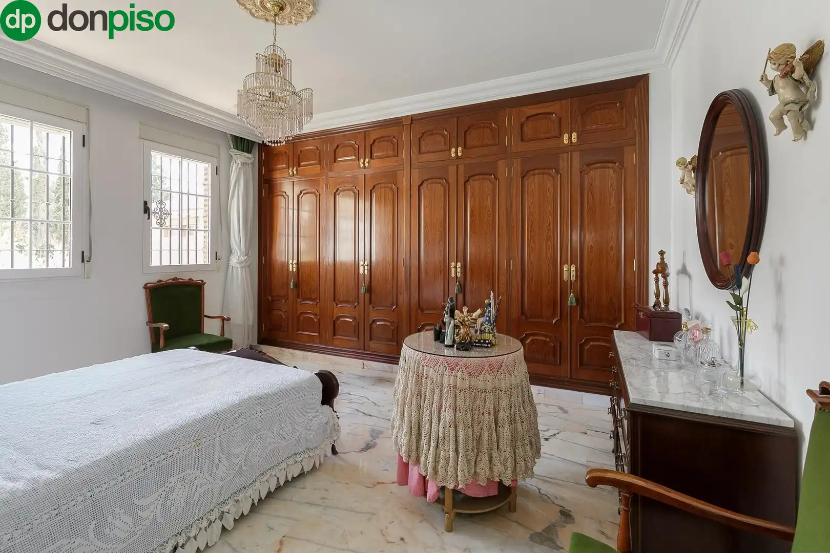 Bedroom of Houses for sale in Granada  with Private garden, Terrace and Storage room