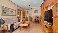 Sala d'estar de Casa adosada en venda en Cartagena amb Aire condicionat, Calefacció i Jardí privat