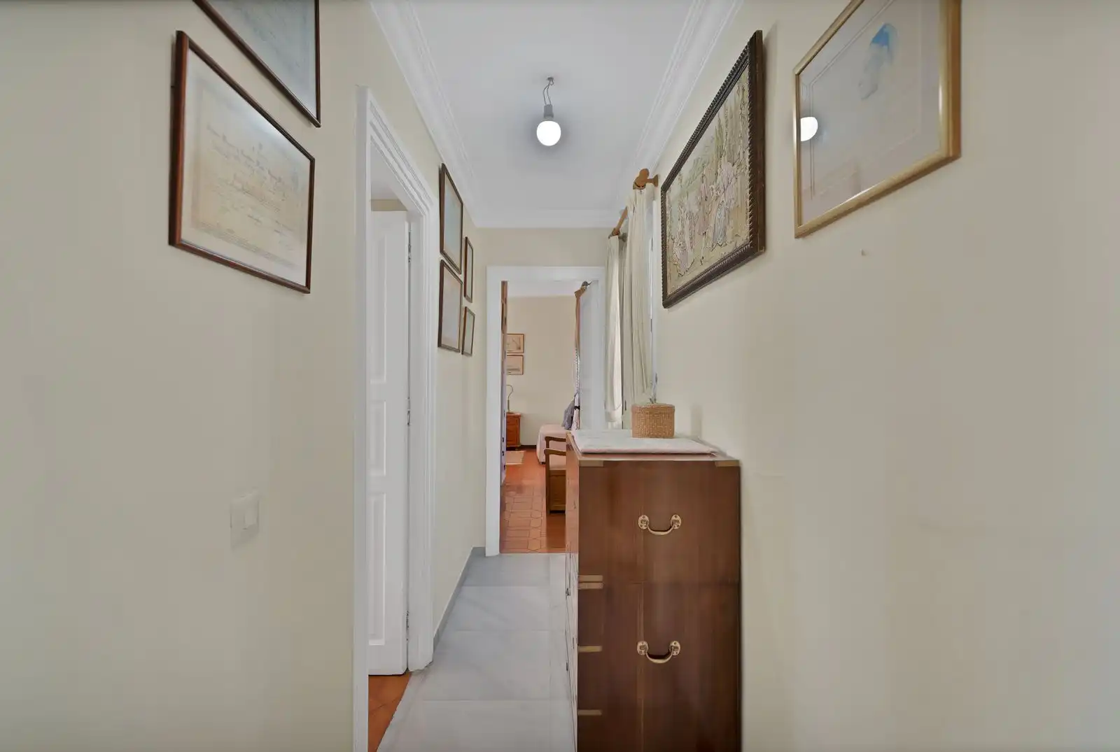Chalet con piscina en venta en Calle Londres S/N, imagen 9