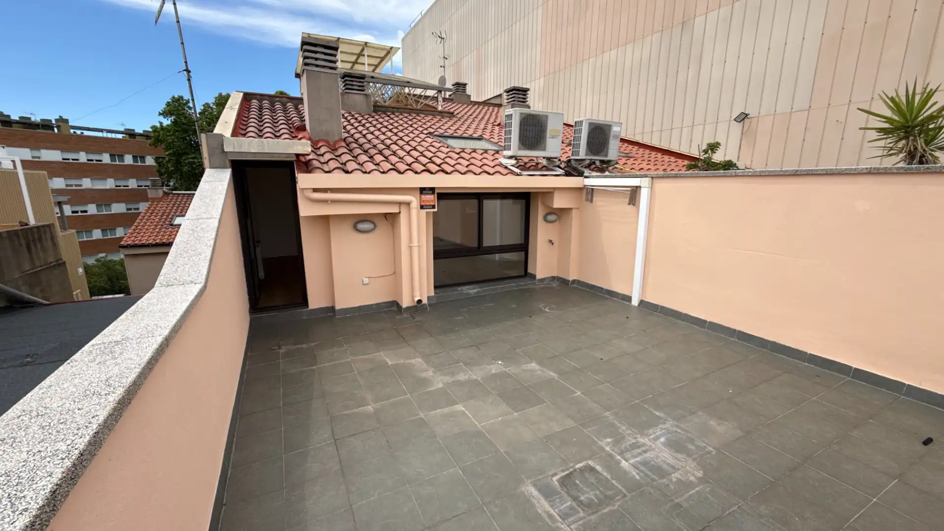 Terrace of Duplexes for sale in Sant Feliu de Llobregat  with Air Conditioner, Heating and Parquet flooring