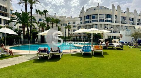 Foto 3 de Planta baixa en venda a De Ramón Gómez de la Serna, Playa de la Fontanilla, Marbella