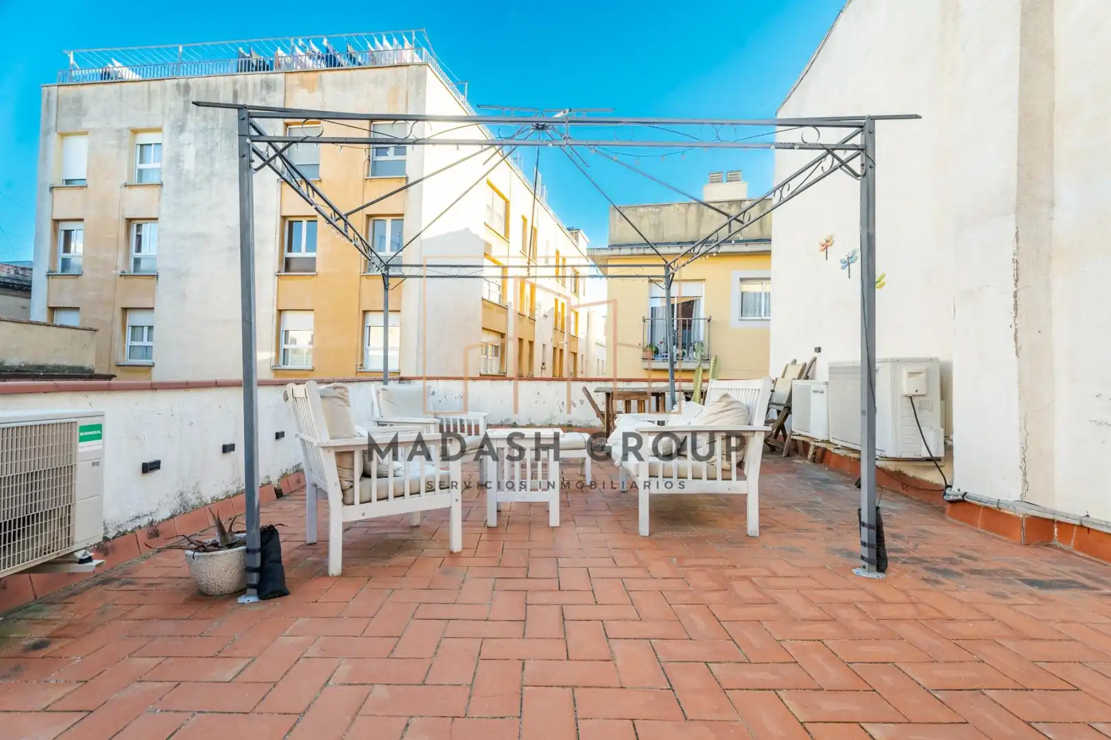 Reihenhaus mit Terrasse zum Verkauf in RASETA DE SALES, imagen 34
