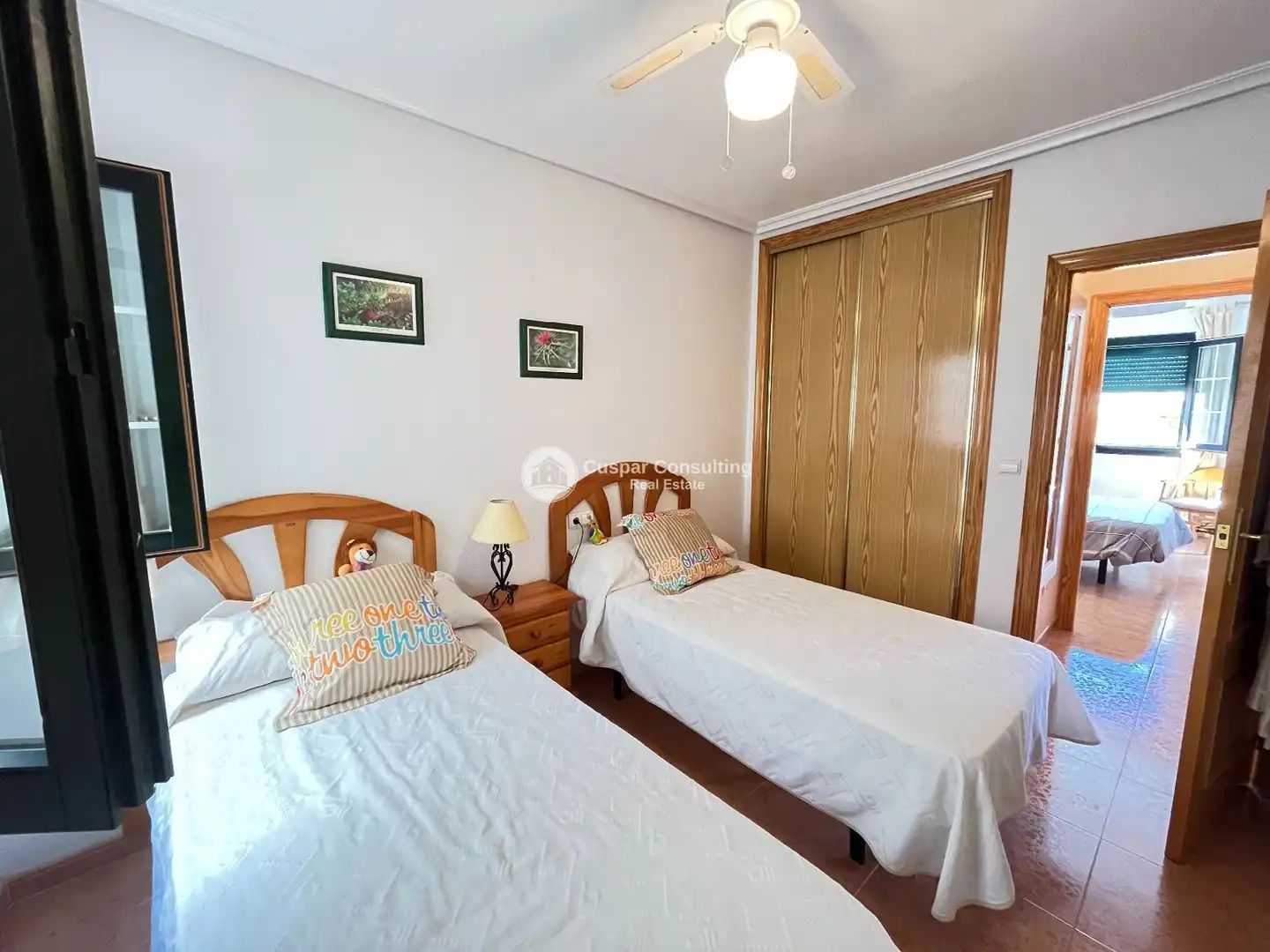 Habitación de Apartamento en venta en Los Alcázares con Terraza, Amueblado y Balcón