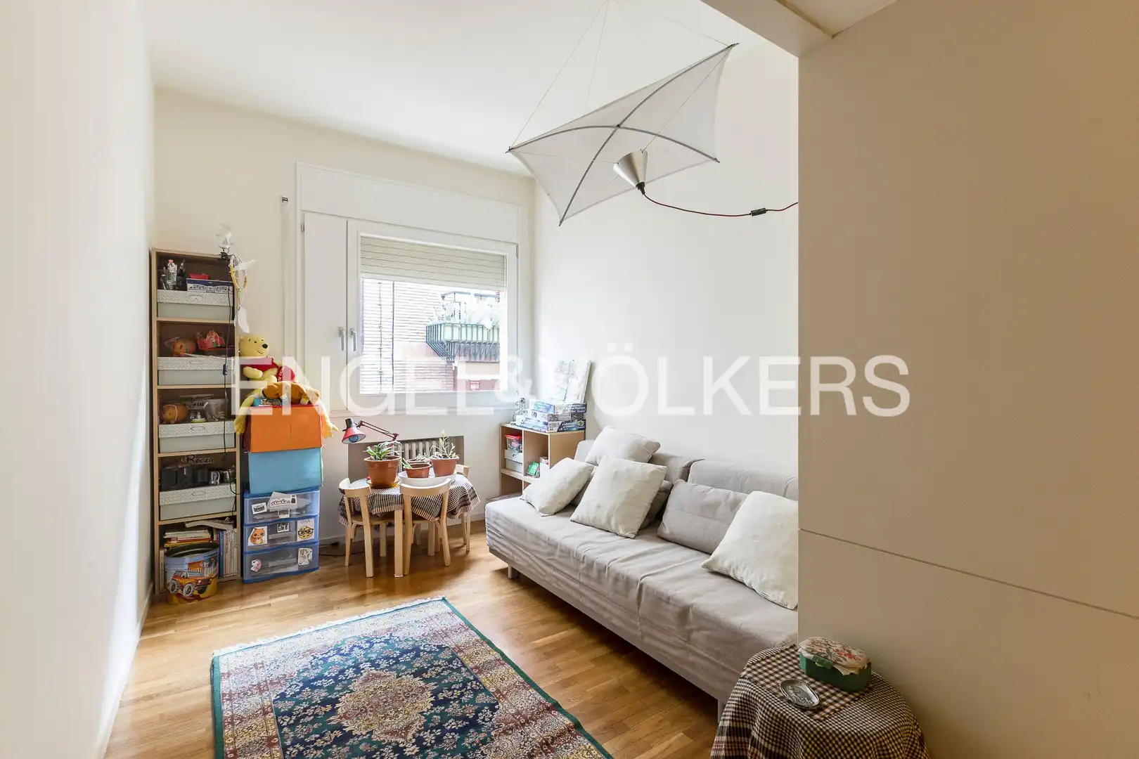 Schlafzimmer von Maisonette zum Verkauf in Barcelona mit Heizung und Parkett