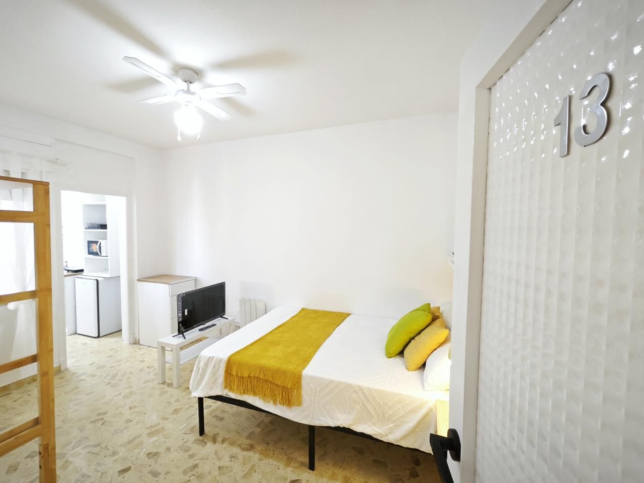 Wohnung miete in San Esteban, Barrio de Peral - San Félix