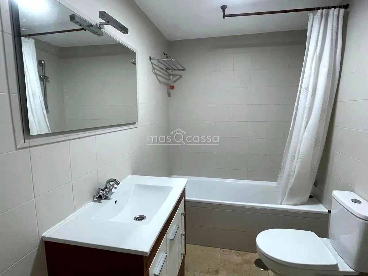Bathroom of Flat for rent in La Línea de la Concepción  with Furnished