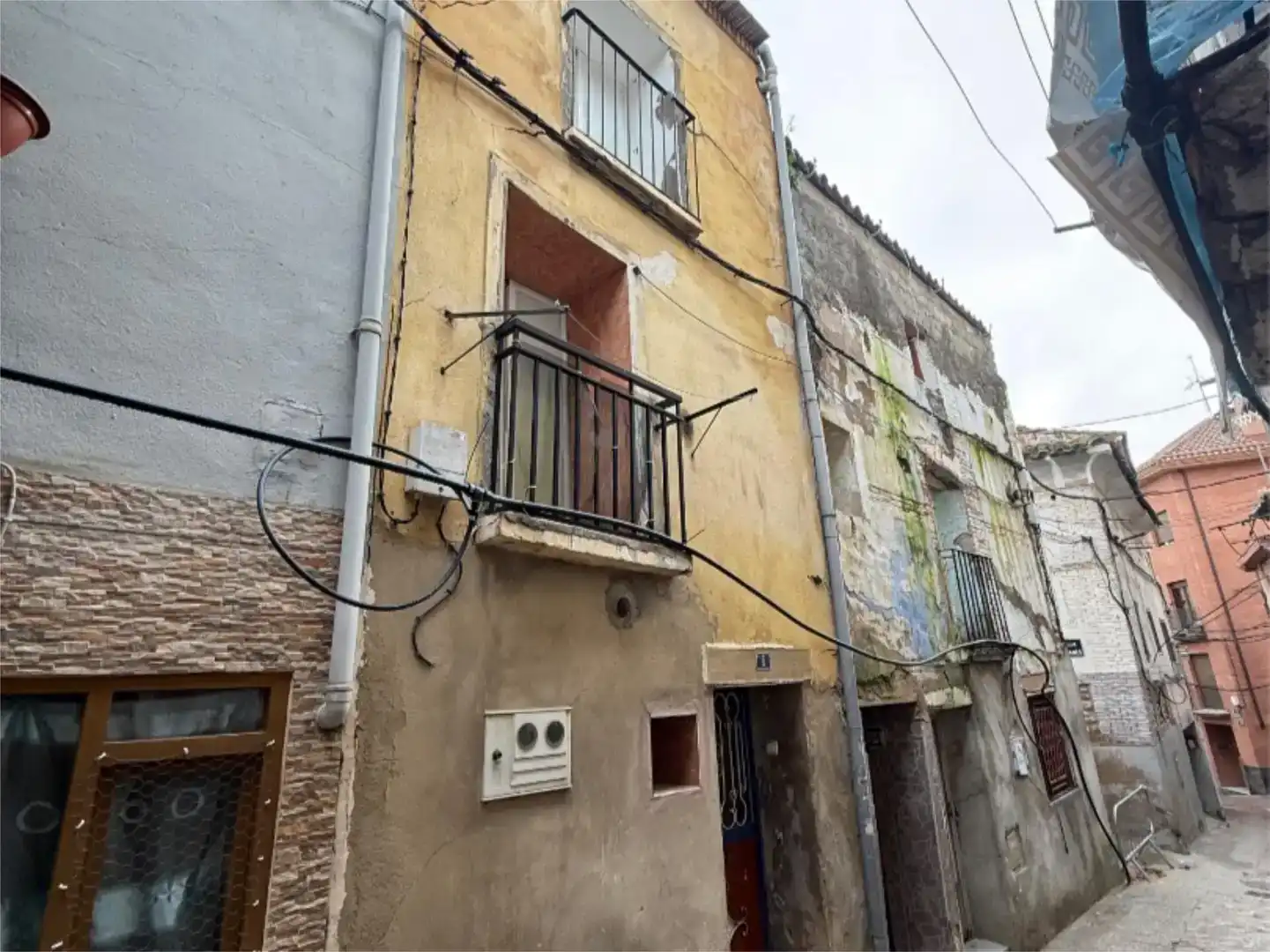Vista exterior de Casa adosada en venda en Autol