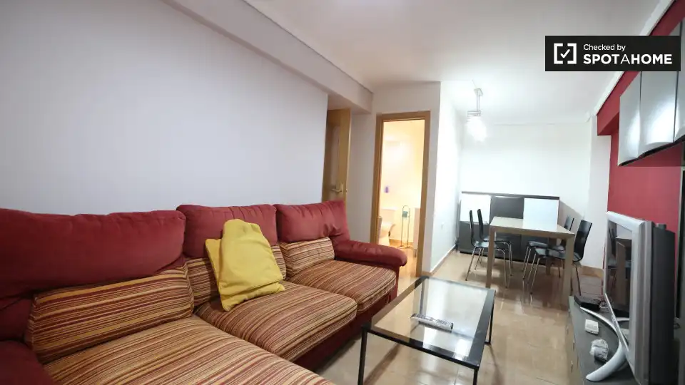 Room in Valencia, Valencia