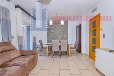 Dúplex en venta en Torre de Comares, Barrio de Zaidín