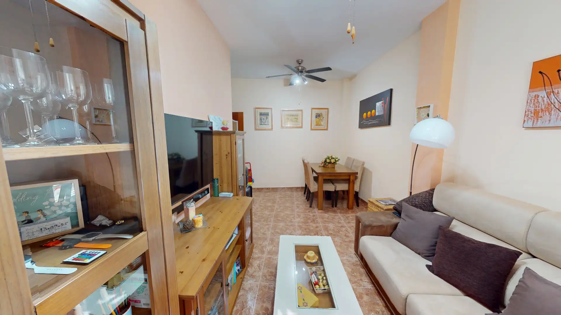 Sala d'estar de Pis en venda en Almería amb Aire condicionat, Calefacció i Moblat