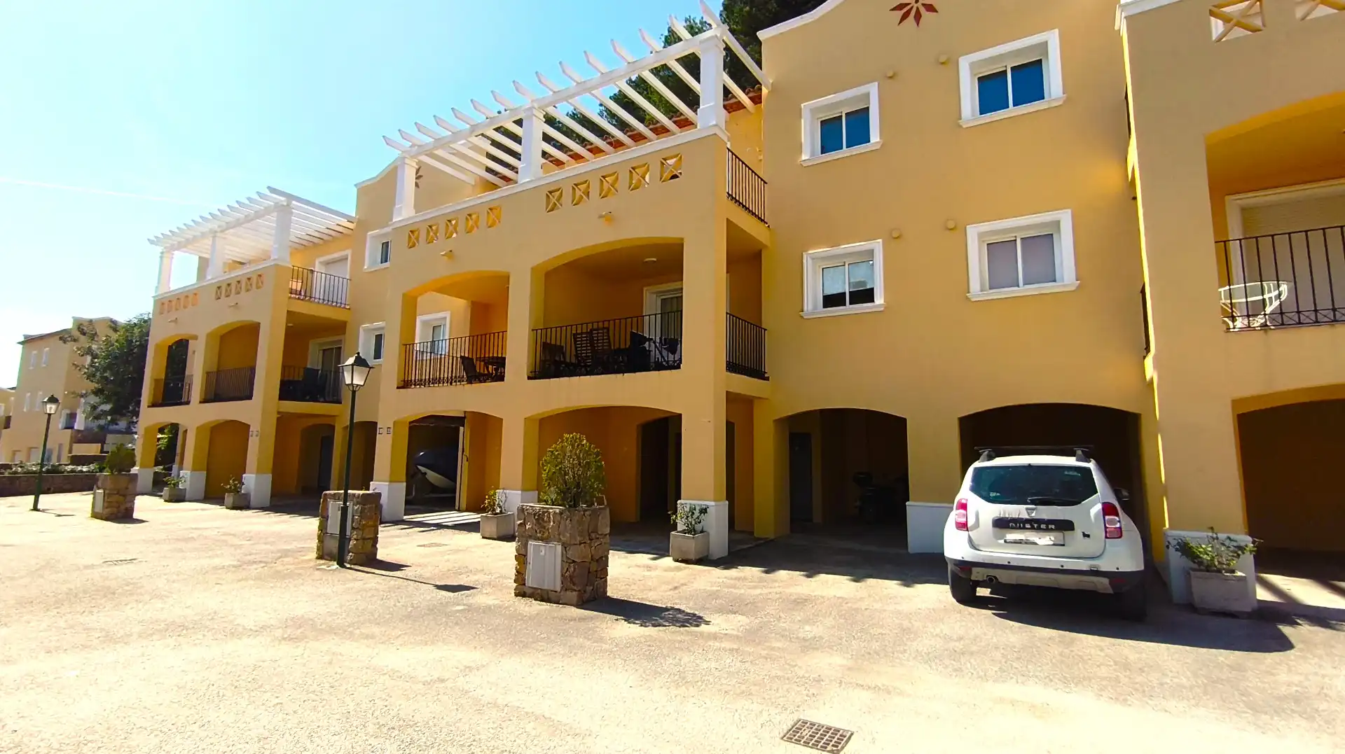 Vista exterior de Apartament en venda en Dénia amb Aire condicionat, Terrassa i Traster