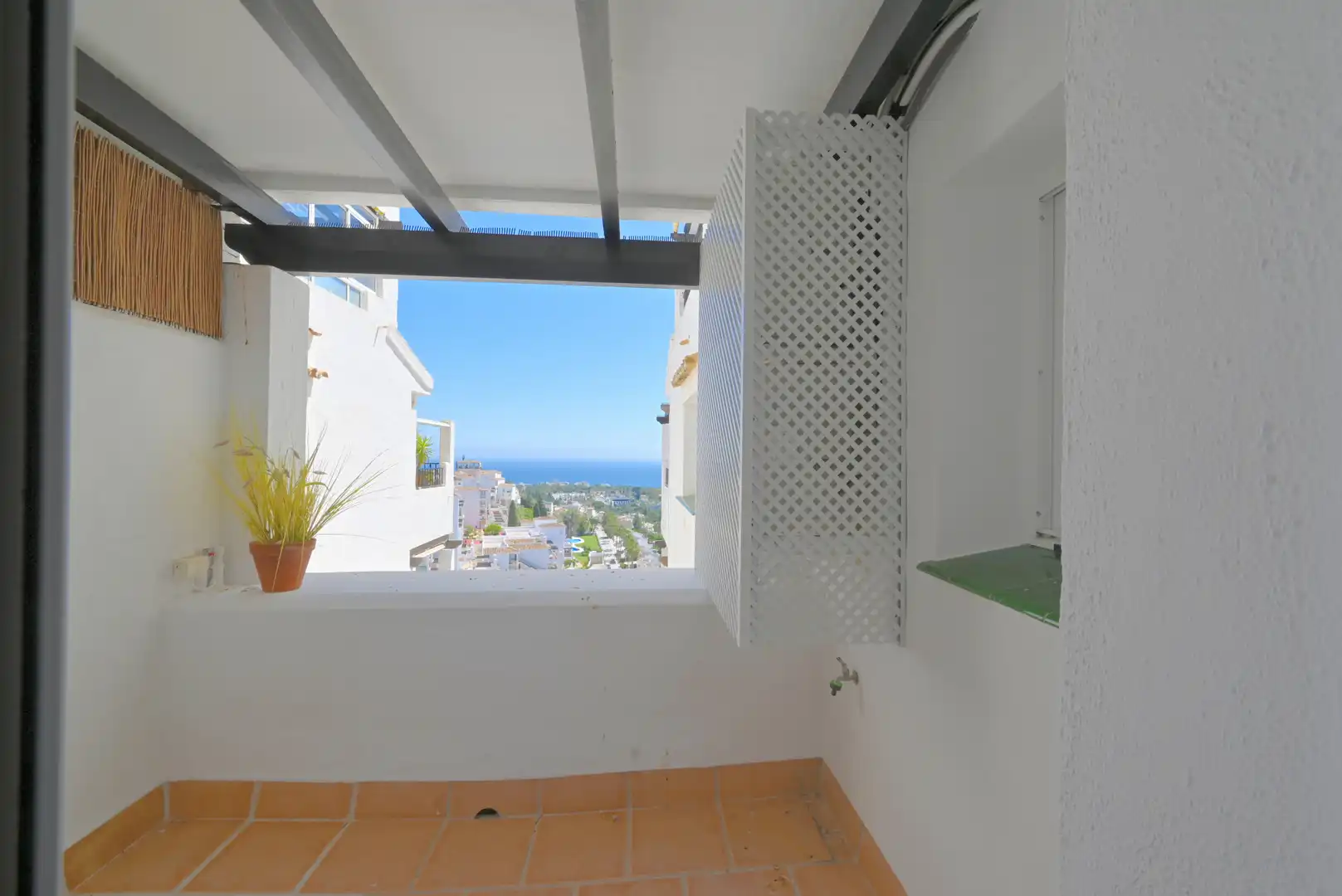 Apartament amb piscina en venda a Calahonda, imagen 11