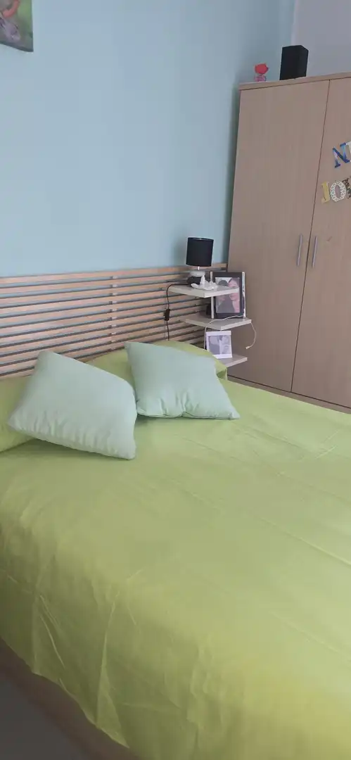 Bedroom of Flat for sale in Valencia