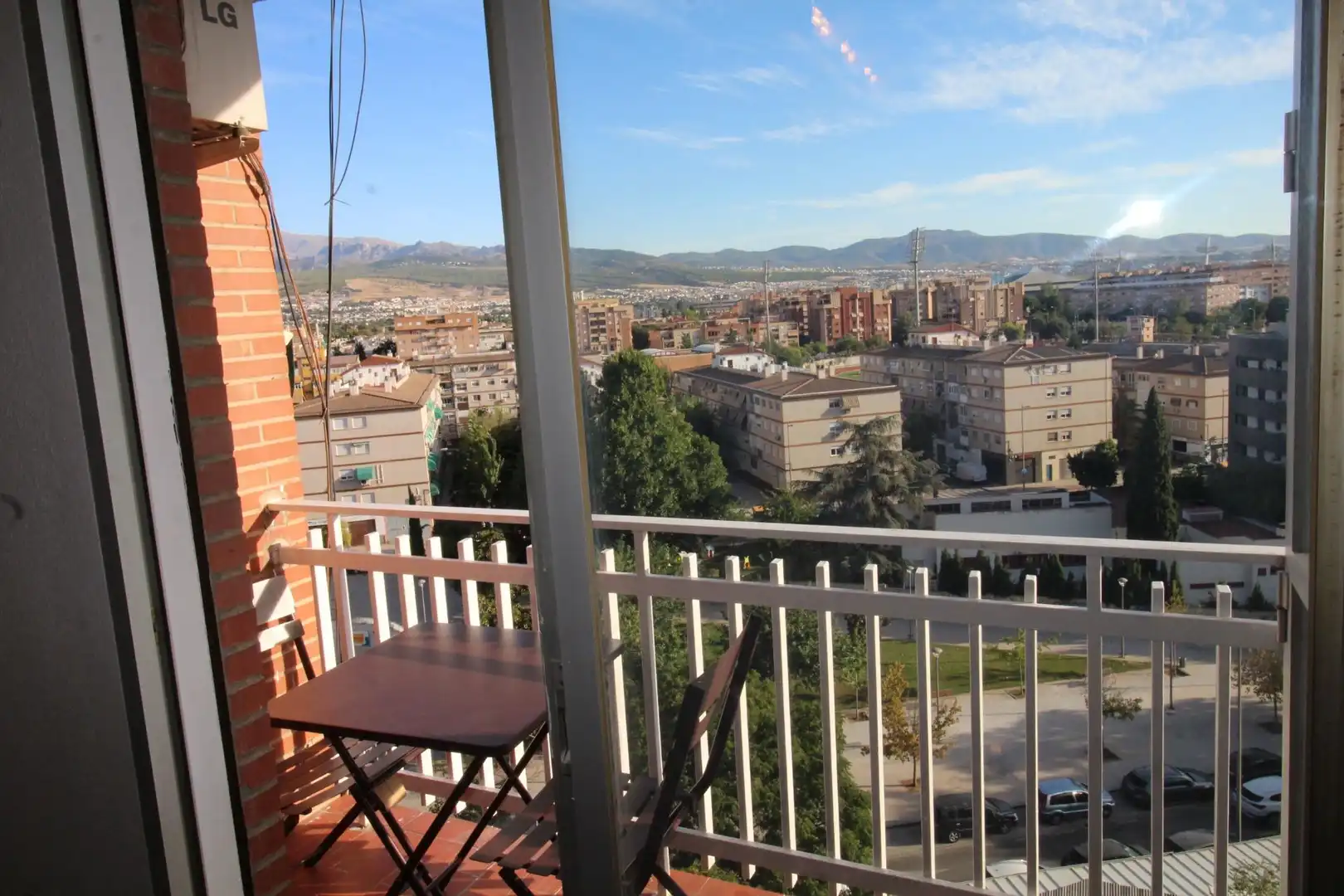 Flat for rent in Calle Palencia, , 11, Barrio de Zaidín