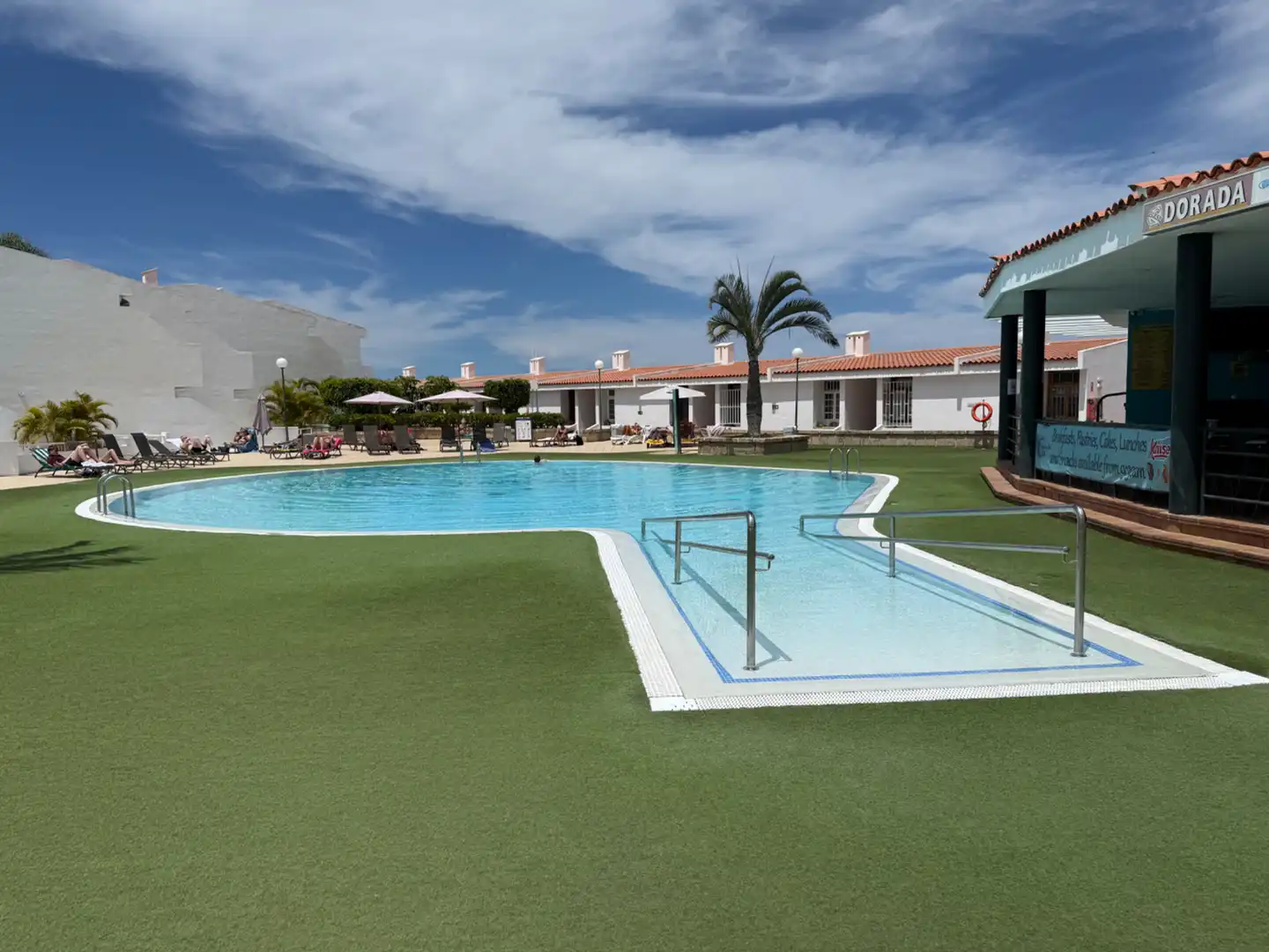 Schwimmbecken von Wohnung zum Verkauf in Adeje mit Terrasse und Gemeinschaftspool