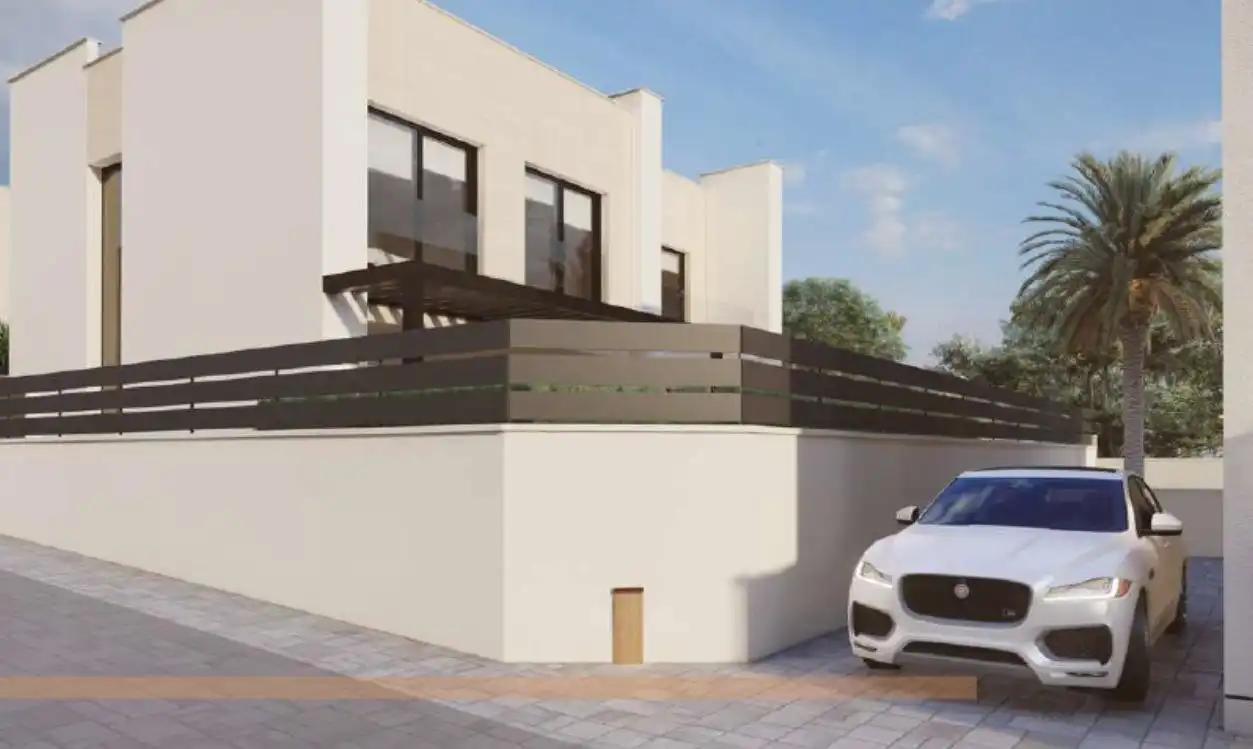 Vista exterior de Casa o xalet en venda en Sant Joan d'Alacant amb Jardí privat, Terrassa i Piscina