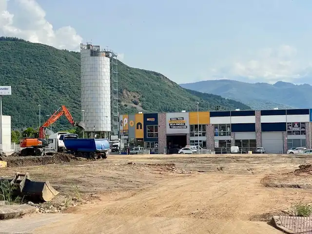 Vista exterior de Terreny industrial en venda en Ponferrada