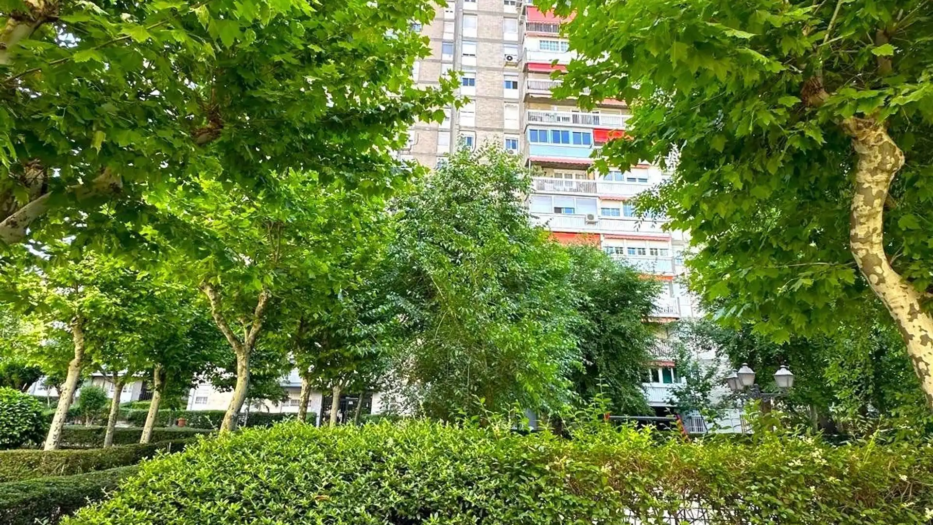 Geschaftsraum zum Verkauf in Camarena, Aluche