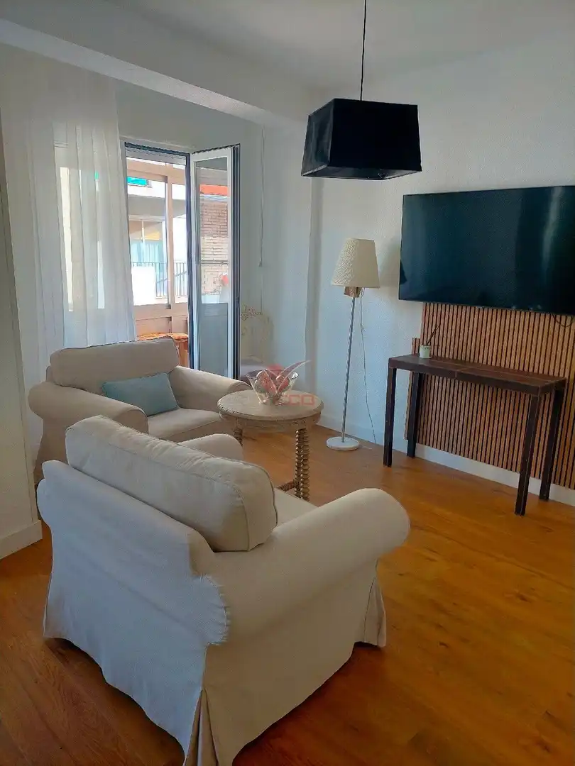 Piso en venta en DIEGO JIMENEZ, Centro