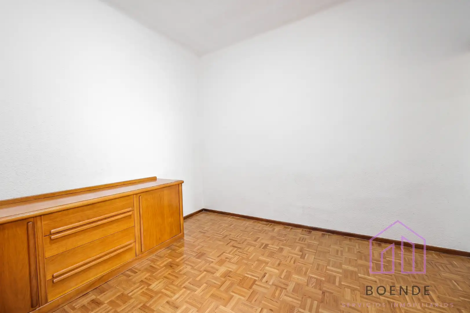 Flat for sale in Madrid  with Air Conditioner, Heating and Parquet flooring