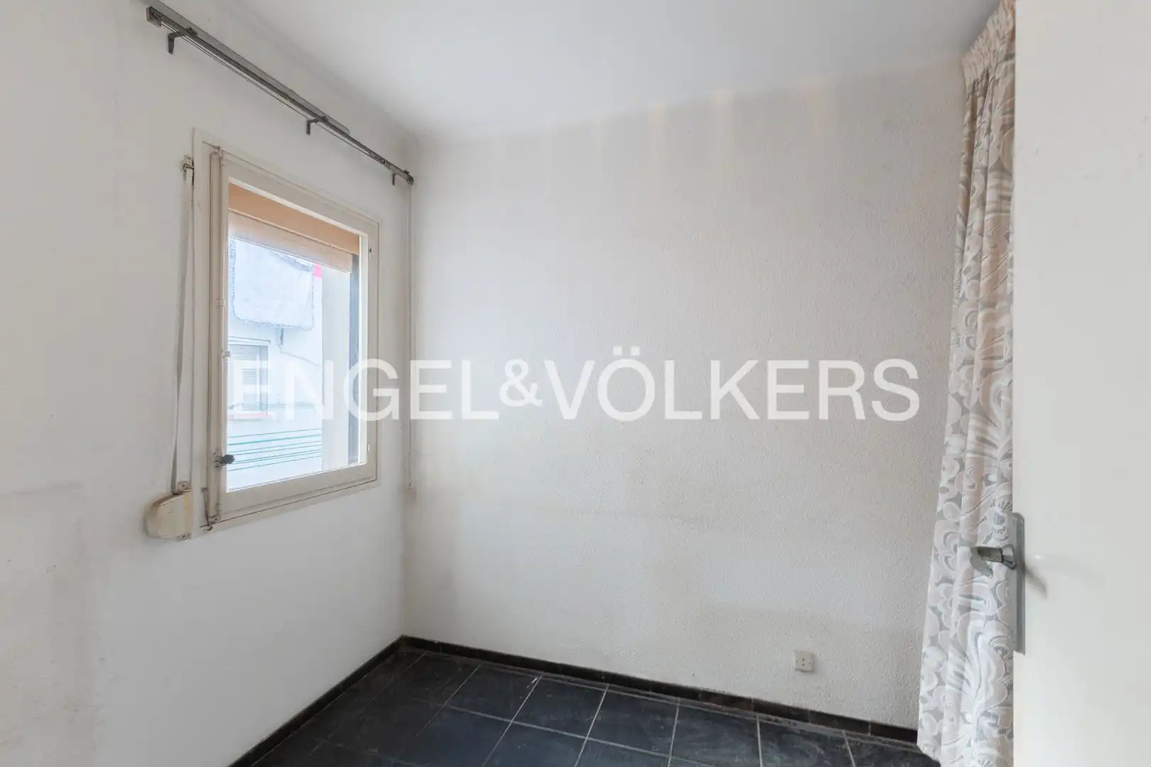 Wohnung zum Verkauf in Barcelona mit Heizung