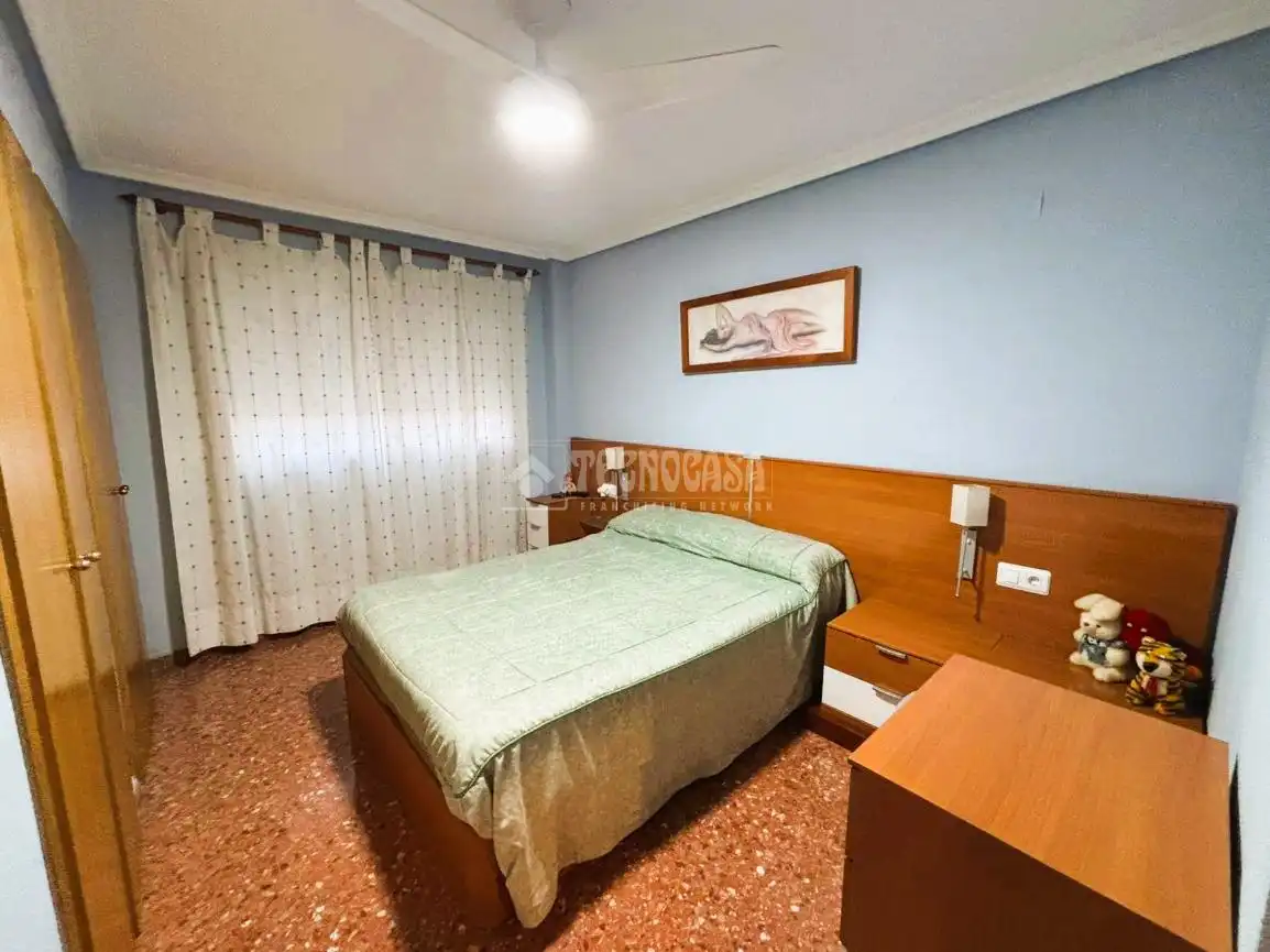 Habitación de Piso en venta en Quart de Poblet con Aire acondicionado, Trastero y Balcón