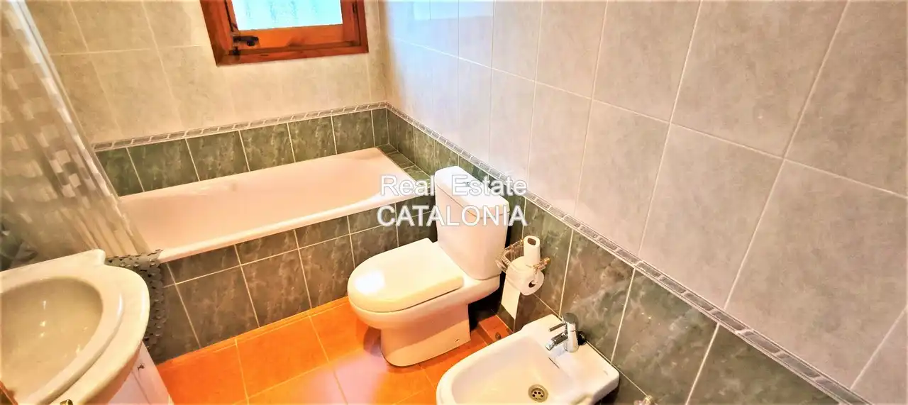Bany de Casa o xalet en venda en Lloret de Mar amb Aire condicionat, Calefacció i Jardí privat
