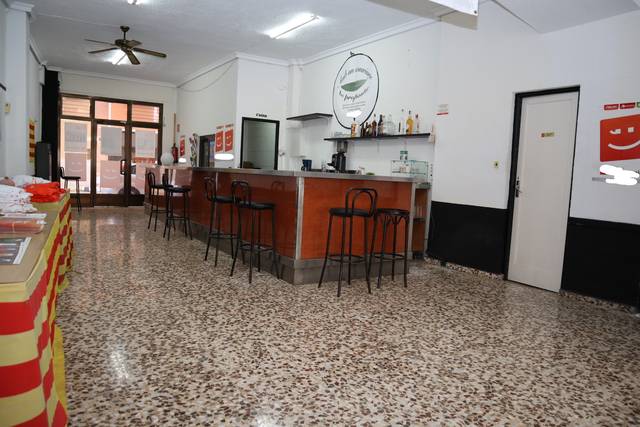 Local comercial en Alquiler en Carrer Constitució, 14 en Centro Urbano