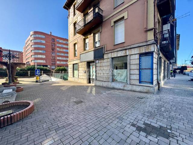 Local comercial en Venta en Maliaño