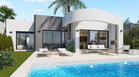 Villas en construcción cerca de Serena Golf